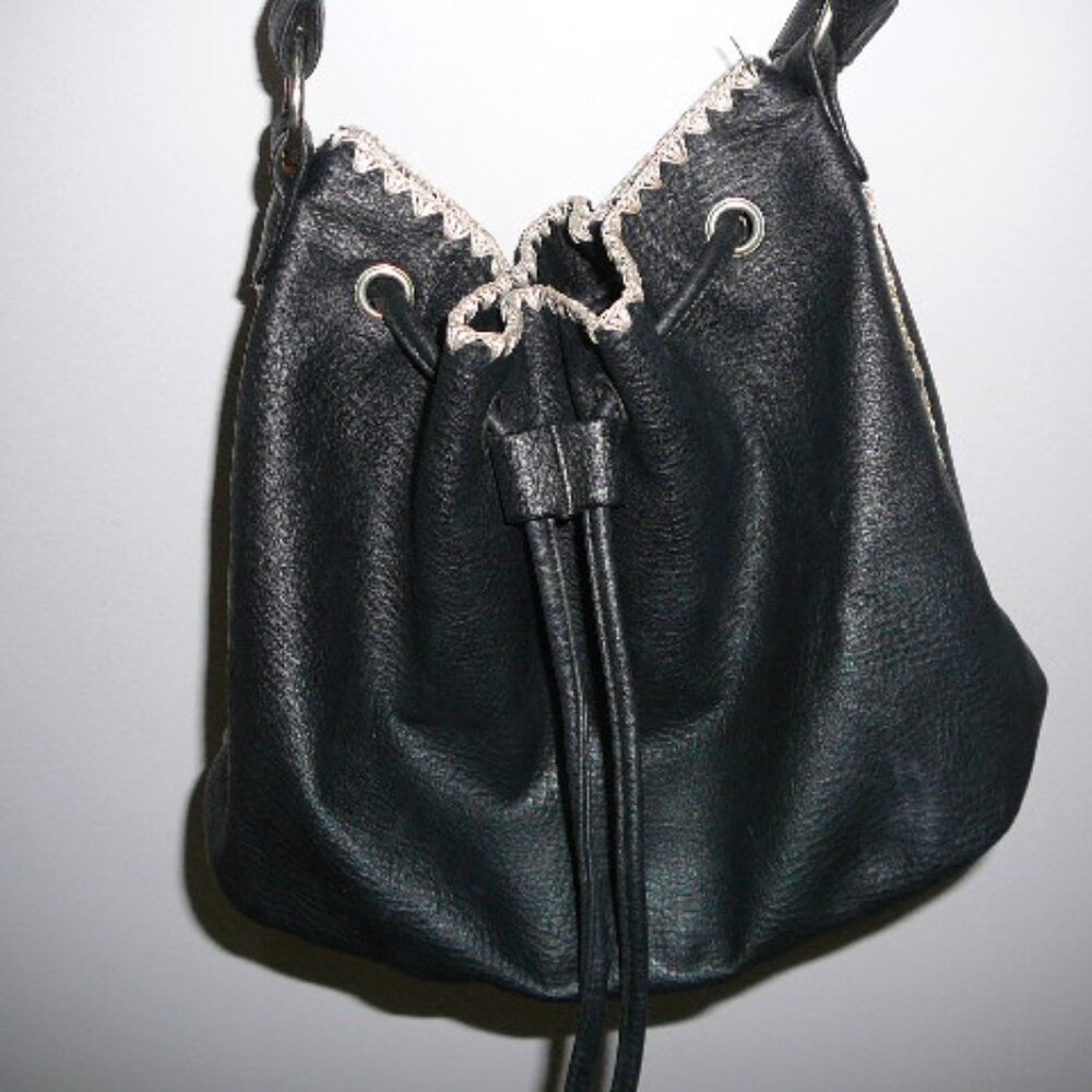 Black Drawstring Closure Cross Body Faux Leather Purse Bag w/Tan Embroidery
